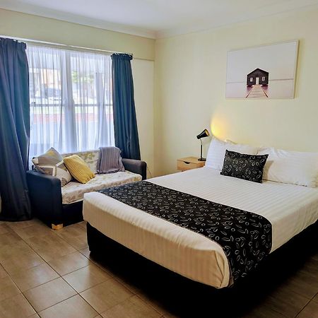 Ocean Drive Motel Bunbury Eksteriør bilde